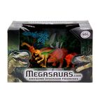 Игровой набор "Динозавры", 5 фигурок + дерево, МИКС - Фото 1