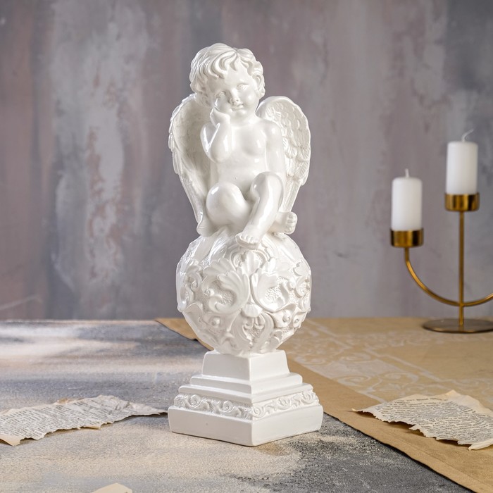 Статуэтка "Ангел на шаре", с узором, белая, 35 см - Фото 1