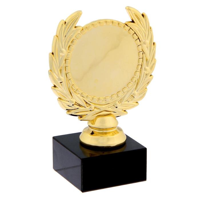Кубок малый «Лучший воспитатель детского сада», наградная фигура, 13 х 7,5 см, пластик, золото - фото 1890633489