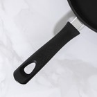 Сковорода чугунная, d=26 см, бакелитовая ручка, цвет чёрный - Фото 4
