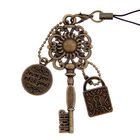 Ключ сувенирный "8 Июня", серия 365 дней - Фото 3