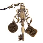 Ключ сувенирный "8 Апреля", серия 365 дней - Фото 3