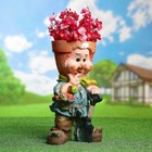 Садовая фигура "Гном с кашпо на голове" 22*18*37см - Фото 5