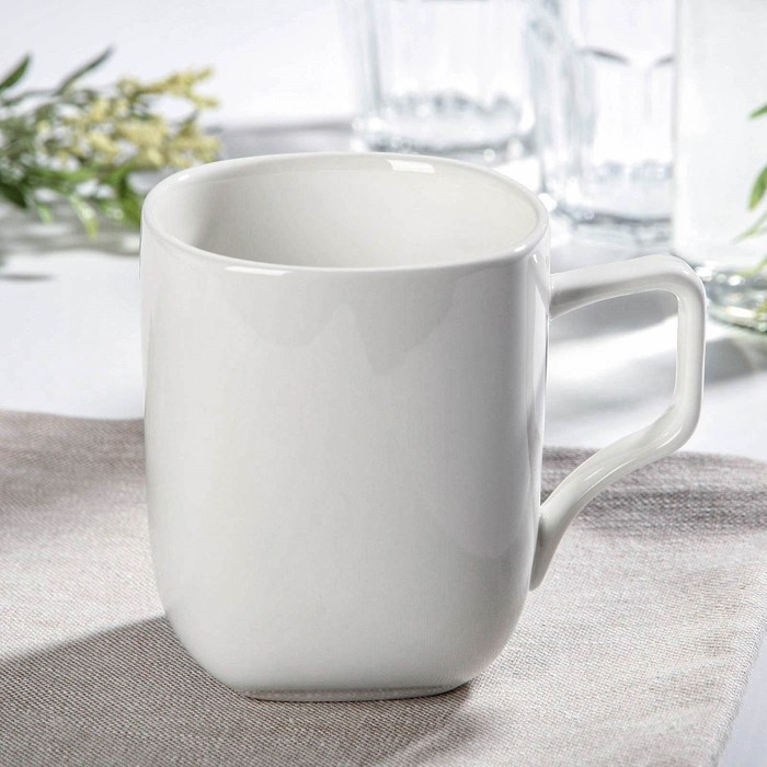 Кружка фарфоровая Ilona, 470 мл - Фото 1