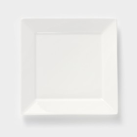 Тарелка фарфоровая квадратная Wilmax Stella, 18,5×18,5 см, цвет белый
