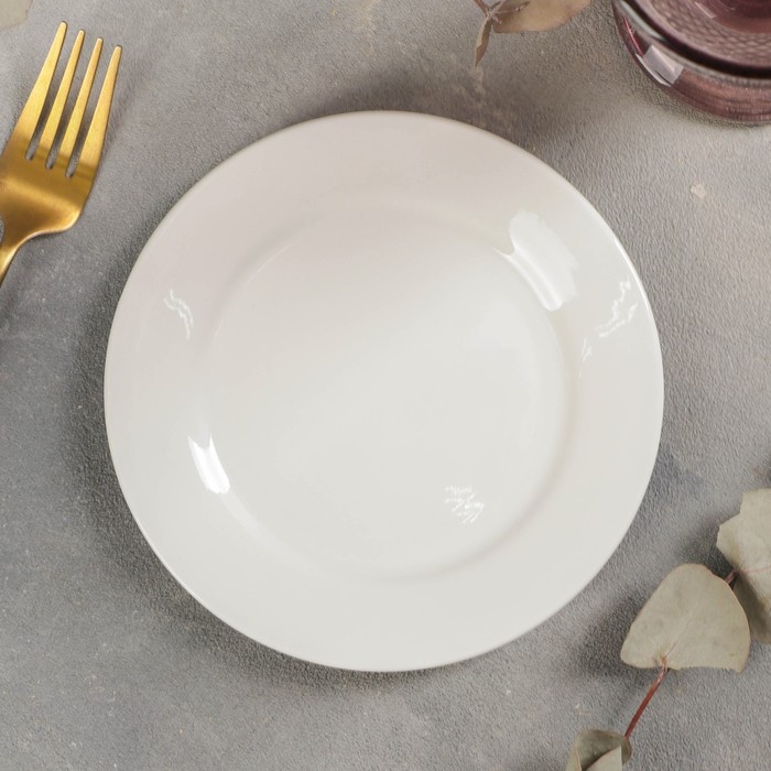 Тарелка фарфоровая пирожковая с утолщённым краем Доляна White Label, d=15 см, цвет белый - Фото 1