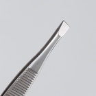 Пинцет скошенный, узкий, 9 см, в футляре, МИКС - Фото 4