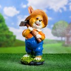 Садовая фигура "Заяц в панамке с молотком" 38см - Фото 1