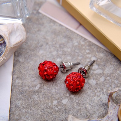Серьги со стразами «Шарик» шамбала, бусина 8, цвет красный, d=0,8см