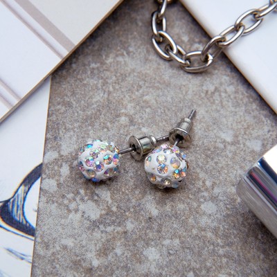 Серьги со стразами «Шарик» шамбала, бусина 8, цвет радужный