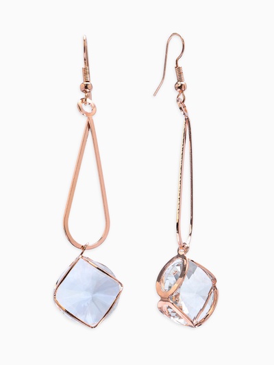 Серьги висячие со стразами «Капля с ромбом», цвет белый в розовом золоте, 7.2 см