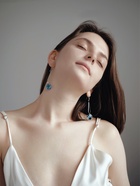 Серьги висячие со стразами «Капля с ромбом», цвет голубой в серебре, 7.2 см - Фото 8