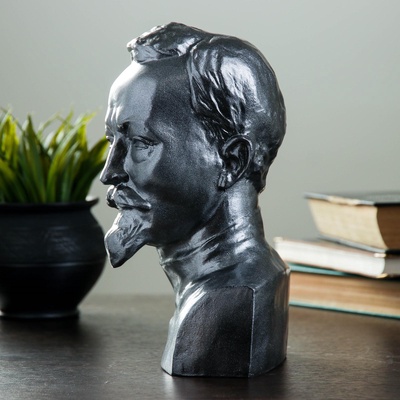 Бюст «Дзержинский», гипс под металлик, 12×24×12 см