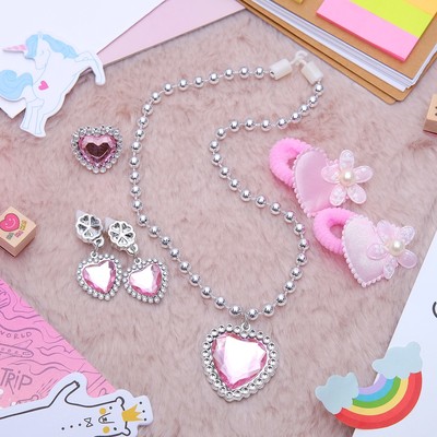 Набор детских украшений Выбражулька «Сердце», 5 предметов: 2 резинки, клипсы, кулон, кольцо, розовый