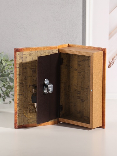 Шкатулка-сейф кожа "Атлас мира" 21х13х5 см