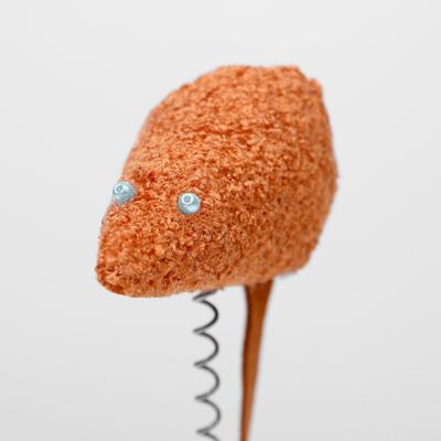 Игрушка для кошек, 27×15.5×25 см, 3 дразнилки и когтеточка, цвет МИКС