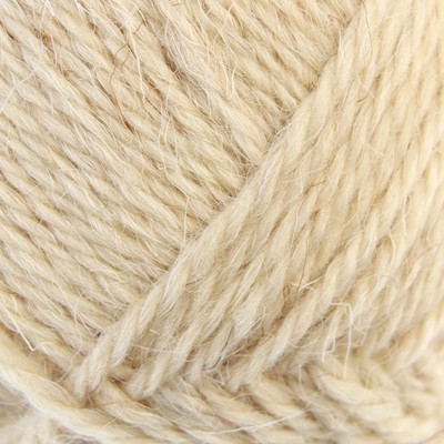 Пряжа "Деревенька" 100% шерсть 170м/100гр (0772 натур.светлый)