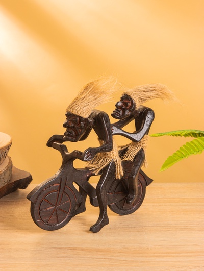 Сувенир «Аборигены на мопеде», 18 см, дерево