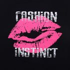 Футболка женская Губы цвет чёрный, р-р 44 - Фото 5