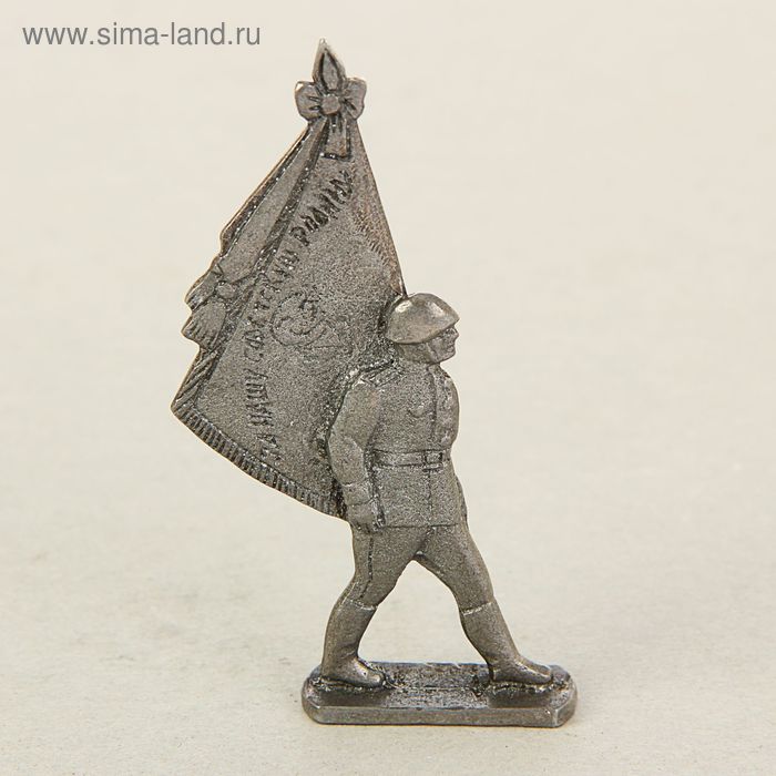 Сувенир солдатик "Знаменосец на параде" - Фото 1