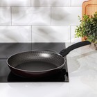 Сковорода «Хозяюшка», d=26 см, съёмная ручка, антипригарное покрытие, цвет бордовый - Фото 5