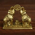 нэцкэ 2 слоненка с монетой на монетах Т-6011 - Фото 4