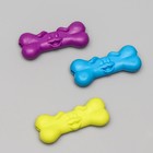 Игрушка жевательная "Кость с улыбкой", TPR, 9 см, микс цветов - Фото 2