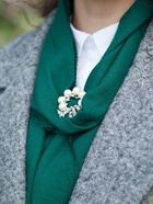 Зажим для платка «Жемчужный бант», цвет белый в серебре - Фото 2