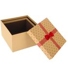 Набор коробок 2в1 квадрат "Сердечки" (23*23*14/20,5*20,5*12,5 см), цвет красный - Фото 2