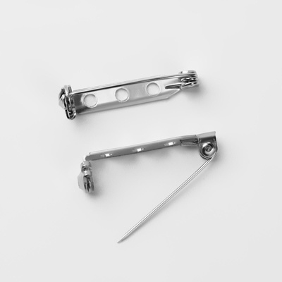 Основа для броши, 3 отверстия, 27 мм, 10 шт., цвет серебряный