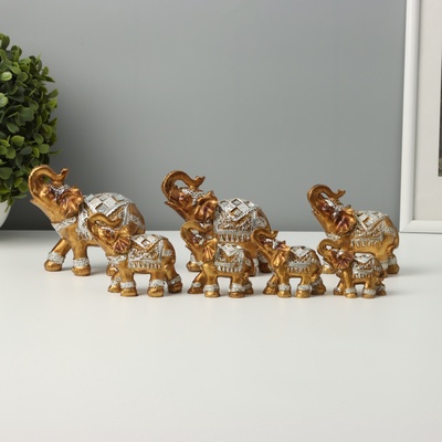 Набор фигурок полистоун «Семейство слонов», 7 шт.