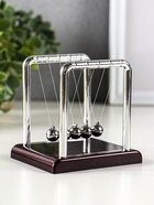 Маятник настольный антистресс «Шары Ньютона. Колыбель техно», квадрат, 9×9×7.5 см - Фото 4