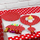 Набор для праздника «Горох», скатерть 180х108 см, 6 тарелок, 6 язычков, цвет красный - Фото 1