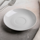Блюдце фарфоровое «Белая», d=14 см, цвет белый - Фото 2