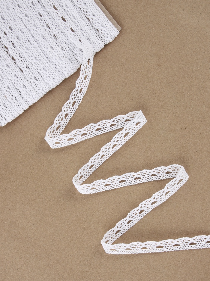 Кружево вязаное, 10 мм, 15±1 м, белое