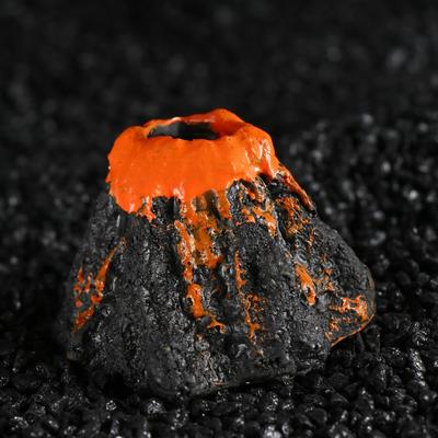 Грот с распылителем «Вулкан», 7×6.5×4.5 см