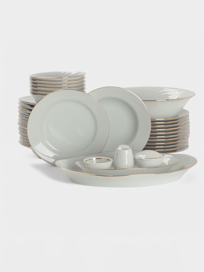 Сервиз столовый Добрушский завод «Голубка. Классик», 36 предметов, 2 вида тарелок, деколь и отводка люстром, фарфор, белый - Фото 1