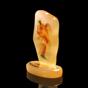 Фигурка-оберег «Рыбка: исполнения желаний», селенит