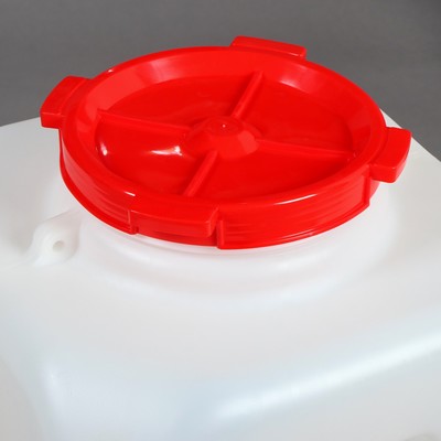 Бочка для воды пластиковая, с крышкой, 90 л