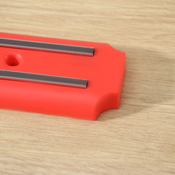 Держатель для ножей магнитный Доляна «Цветная линия», 38 см, цвет красный - фото 1906820007