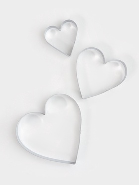 Набор форм для выкладки и выпечки KONFINETTA «Сердце», 3 шт., 20×20×4.5 см, 15.5×15×4.5 см, 10×10×4.5 см, серебристый