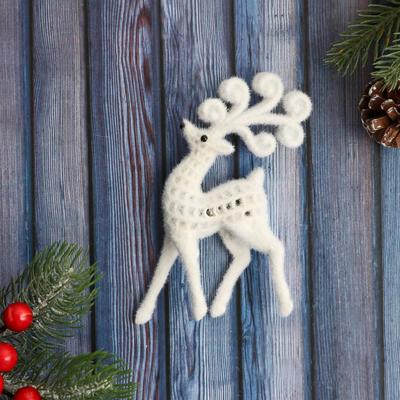 Ёлочная игрушка «Зимнее волшебство. Олени с рогами-завитками» пластик, 9х13,5 см, белый