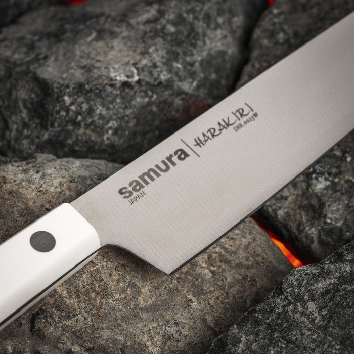 Купить ножи самура в интернет. Кухонные ножи Самура. Нож сантоку Samura Harakiri 17см белый. Ножи Самура белая ручка. Нож с белой рукояткой кухонный.