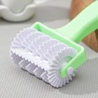 Валик для нарезки теста Доляна «Яркий», 17×8×4.5 см, фактурный, зелёный - Фото 4