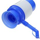 Помпа для воды Luazon, механическая, малая, под бутыль от 11 до 19 л, голубая - фото 9800774