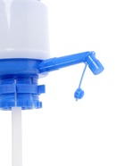 Помпа для воды LuazON, механическая, средняя, под бутыль от 11 до 19 л, голубая - фото 809206303