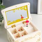 Шкатулка музыкальная механическая «Трельяж с золотым узором», пластик, 16.5×11×20 см - Фото 4