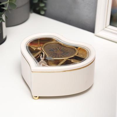 Музыкальная шкатулка механическая «Сердце белое», пластик, 15.5×14×7.5 см