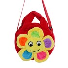 Мягкая сумочка «Цветочек», улыбается, красная основа - Фото 1