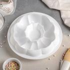 Форма для муссовых десертов и выпечки Доляна «Цветок», силикон, 21×7 см, цвет белый - Фото 3